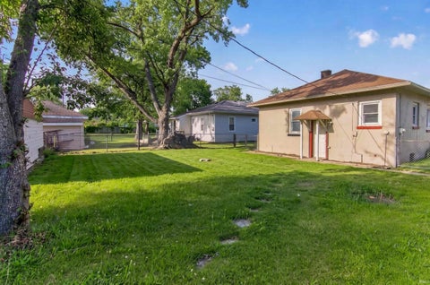 Tiny photo for 1529 Medora Street, South Bend, IN 46628 (MLS # 202625412)