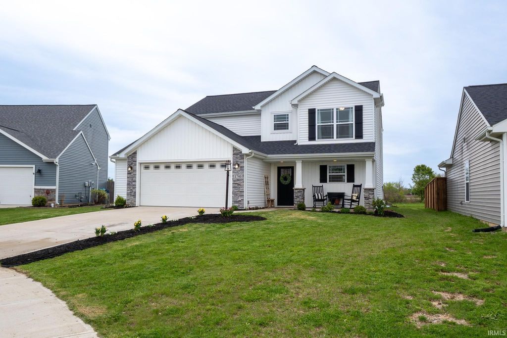Photo of 1740 Teniente Court, Fort Wayne, IN 46845 (MLS # 202616548)
