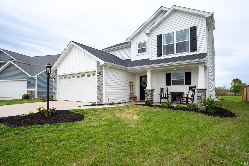 Photo of 1740 Teniente Court, Fort Wayne, IN 46845 (MLS # 202616548)