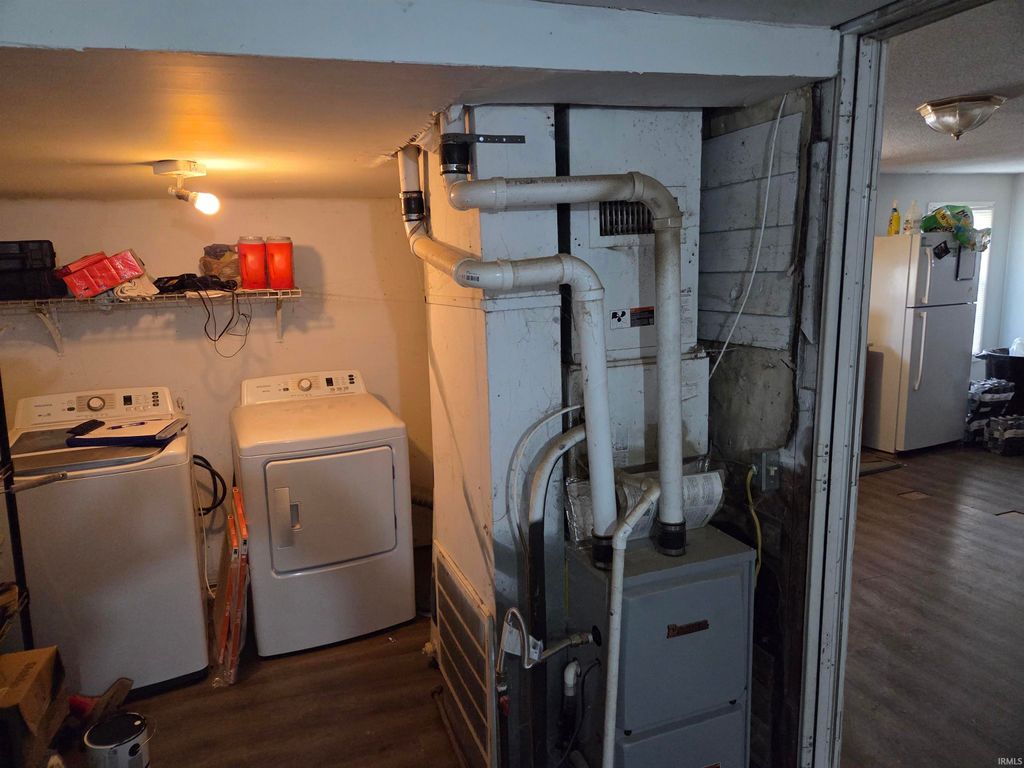 Photo of 411 N State Street, Muncie, IN 47303 (MLS # 202603013)