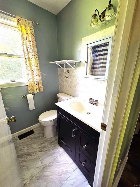 Tiny photo for 8997 S 700 E Road, Amboy, IN 46911 (MLS # 202631166)