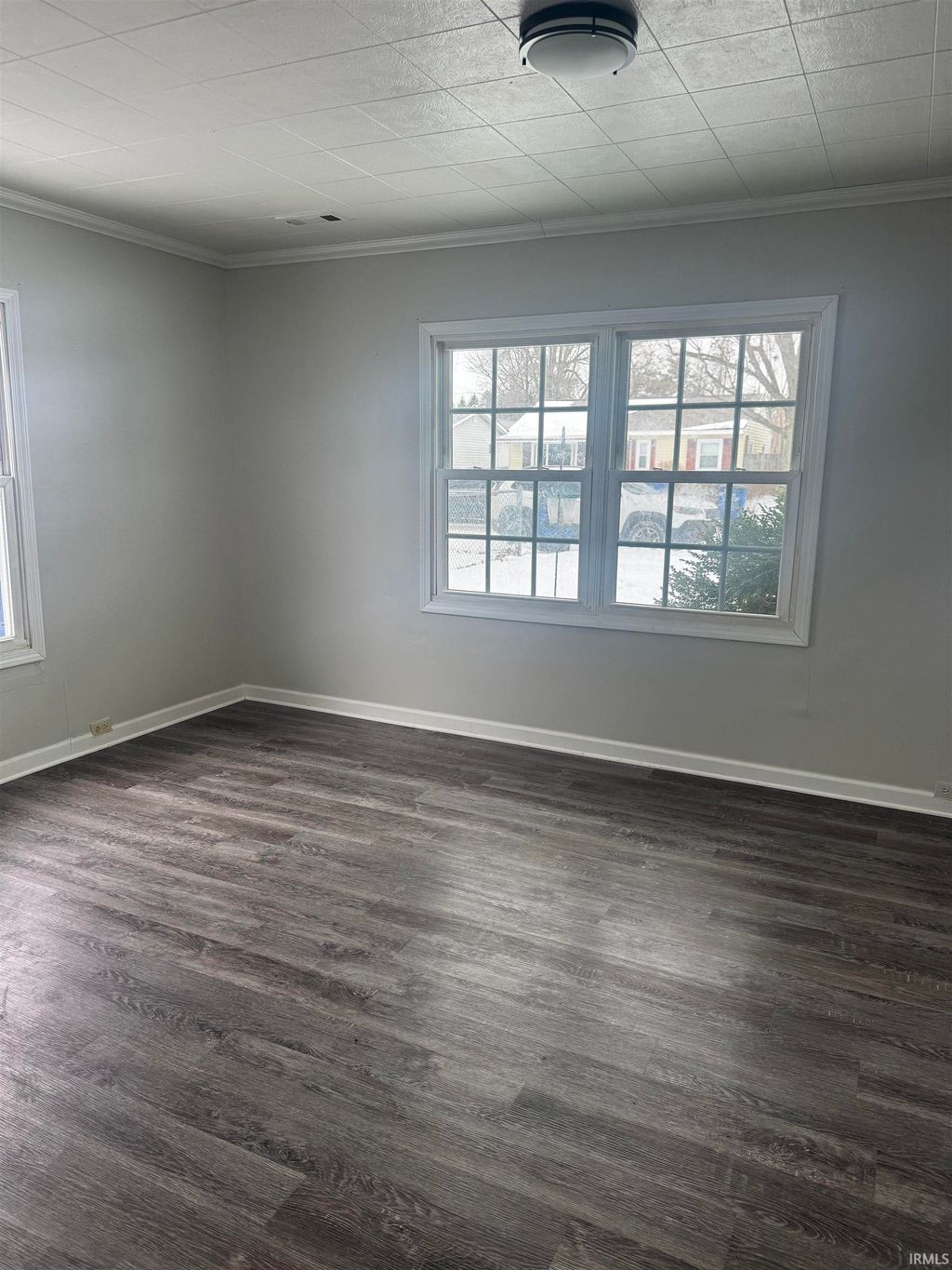 Photo of 2107 W 8Th Street, Marion, IN 46953 (MLS # 202603995)