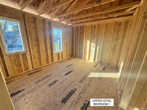 Tiny photo for 1827 S Maxwell Street, Bloomington, IN 47401 (MLS # 202644953)