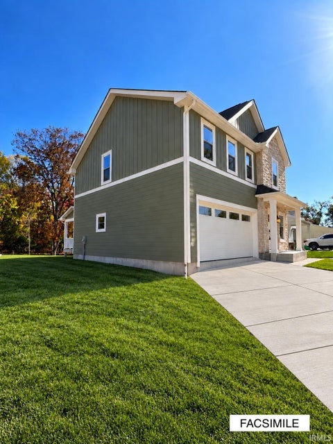 Tiny photo for 1827 S Maxwell Street, Bloomington, IN 47401 (MLS # 202644953)
