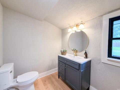 Tiny photo for 4025 Tacoma Avenue, Fort Wayne, IN 46807 (MLS # 202615862)