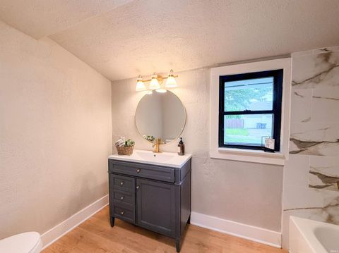 Tiny photo for 4025 Tacoma Avenue, Fort Wayne, IN 46807 (MLS # 202615862)