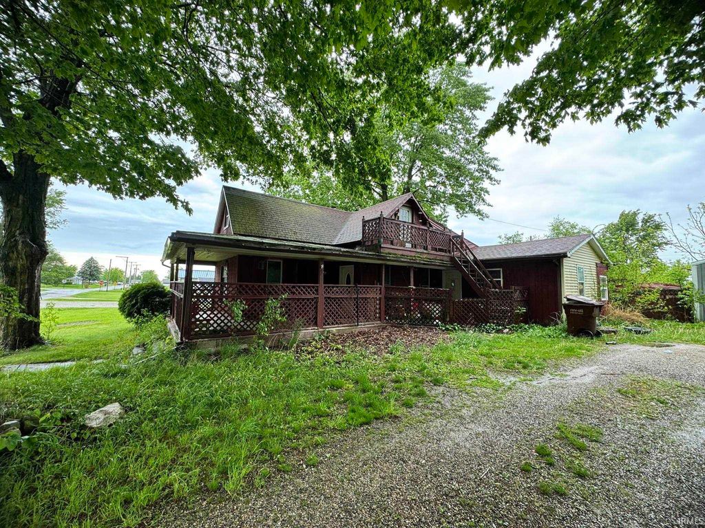 Photo of 315 W Lincoln Street, Ashley, IN 46706 (MLS # 202619073)