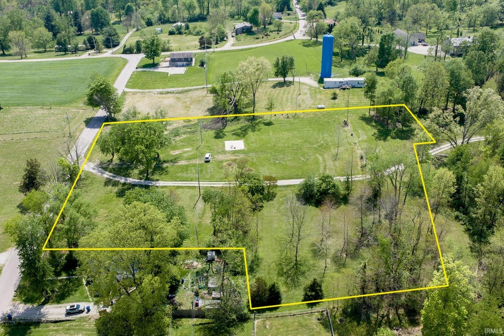 Photo of 9288 S Ketcham Road, Bloomington, IN 47403 (MLS # 202615785)