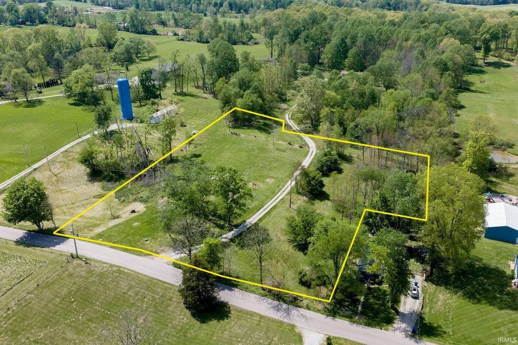 Photo of 9288 S Ketcham Road, Bloomington, IN 47403 (MLS # 202615785)