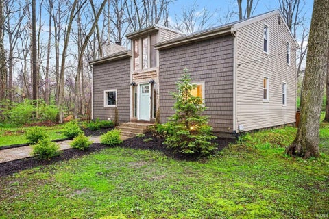 Tiny photo for 207 Boys City Drive, Winona Lake, IN 46590 (MLS # 202637639)