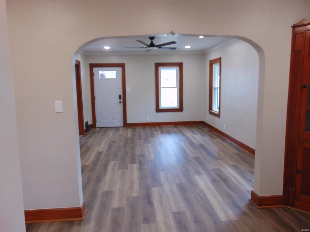 Photo of 613 S PRINCE Street, Princeton, IN 47670 (MLS # 202642880)