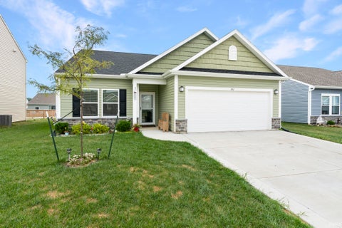 Tiny photo for 301 Folkston Way, Lafayette, IN 47905 (MLS # 202639358)
