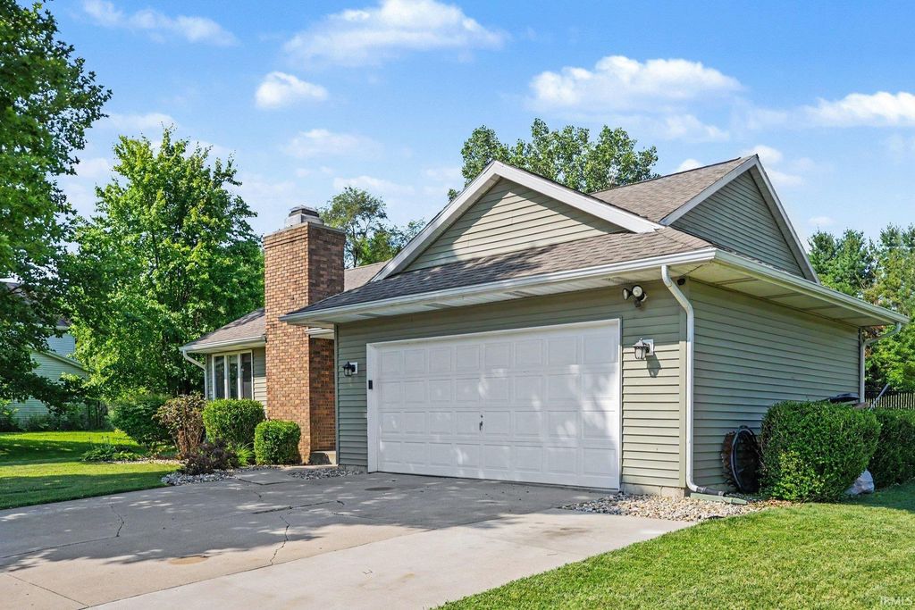 Photo of 59411 Peppermint Drive, Elkhart, IN 46517 (MLS # 202628099)