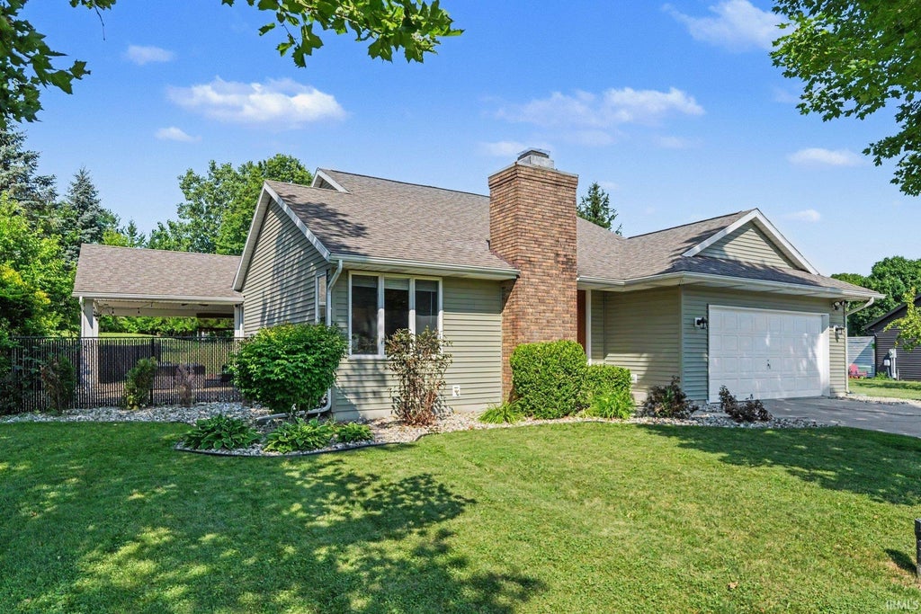 Photo of 59411 Peppermint Drive, Elkhart, IN 46517 (MLS # 202628099)