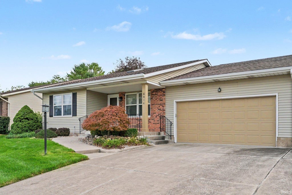 Photo of 5814 Aberdeen Drive, South Bend, IN 46614 (MLS # 202639789)