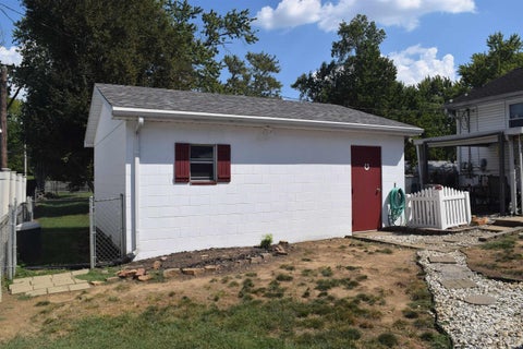 Tiny photo for 811 Hartford Court, Evansville, IN 47710 (MLS # 202637008)