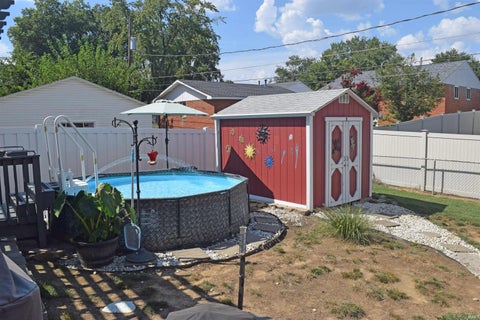 Tiny photo for 811 Hartford Court, Evansville, IN 47710 (MLS # 202637008)