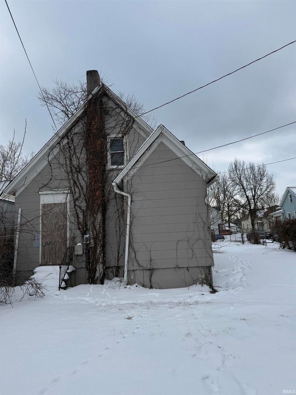 Photo of 221 E Williams Street, Fort Wayne, IN 46803 (MLS # 202603631)