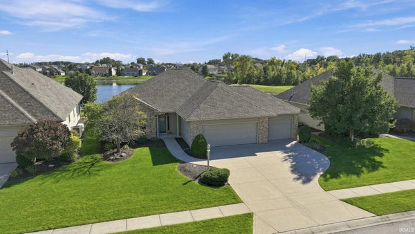8518 VALENCIA PL, FORT WAYNE, IN 46835 - Image 49da0e52cbff8b66188ba7bb57d6f45a/2727320829