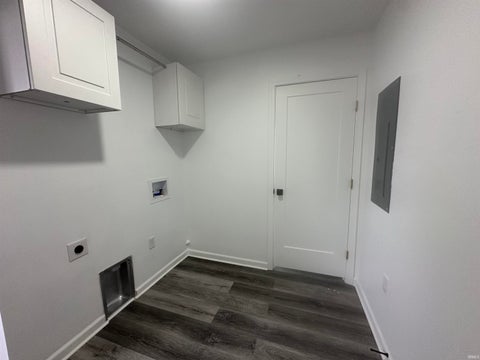 Tiny photo for 1426 W 2nd Street, Marion, IN 46952 (MLS # 202621200)
