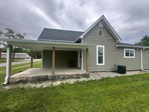 Photo of 1426 W 2nd Street, Marion, IN 46952 (MLS # 202621200)