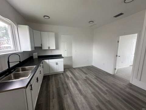 Tiny photo for 1426 W 2nd Street, Marion, IN 46952 (MLS # 202621200)