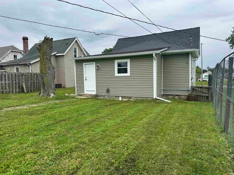 Tiny photo for 1426 W 2nd Street, Marion, IN 46952 (MLS # 202621200)