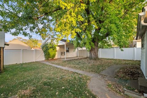 Tiny photo for 626 S 21st Street, Lafayette, IN 47905 (MLS # 202544259)