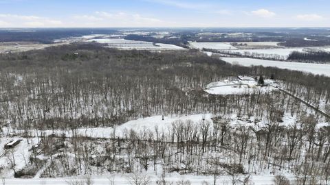 Tiny photo for 3542 W Division Road, Peru, IN 46970 (MLS # 202549598)