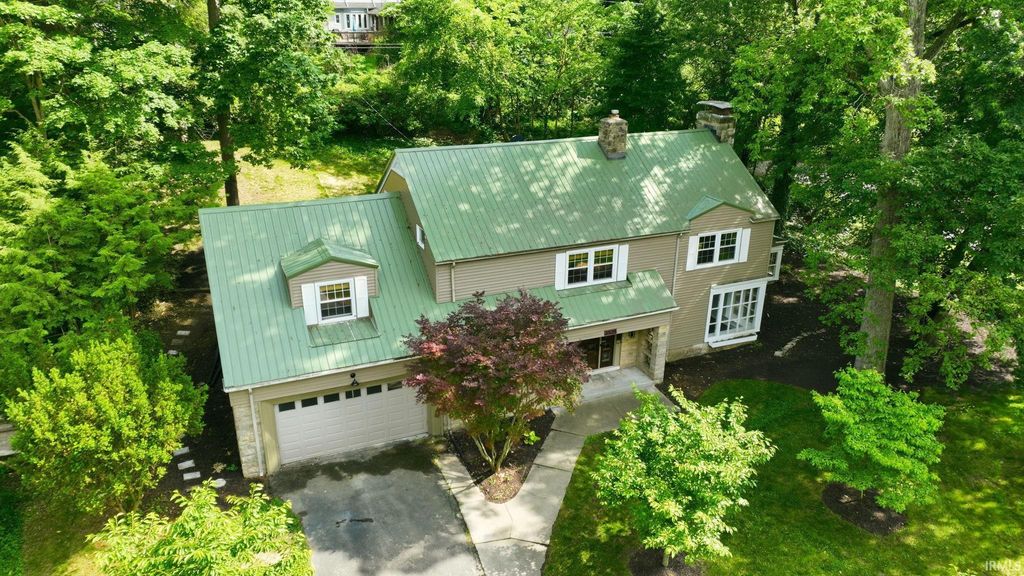 Photo of 3525 Willowdale Road, Fort Wayne, IN 46802 (MLS # 202623211)