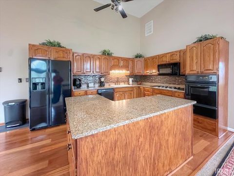 Tiny photo for 4744 S 200 WEST, Kokomo, IN 46902 (MLS # 202615363)