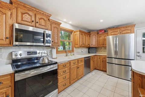 Tiny photo for 5819 Rosedale Drive, Fort Wayne, IN 46804 (MLS # 202642924)