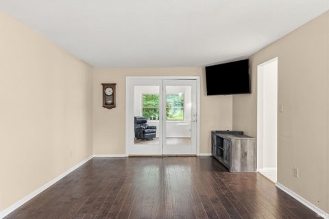 Tiny photo for 5819 Rosedale Drive, Fort Wayne, IN 46804 (MLS # 202642924)