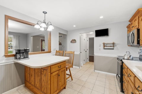 Tiny photo for 5819 Rosedale Drive, Fort Wayne, IN 46804 (MLS # 202642924)