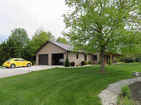 Tiny photo for 15670 County Road 42, Goshen, IN 46528 (MLS # 202618732)