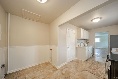 Tiny photo for 5906 Monona Drive, Kokomo, IN 46902 (MLS # 202615016)