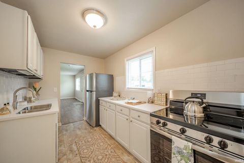 Tiny photo for 5906 Monona Drive, Kokomo, IN 46902 (MLS # 202615016)