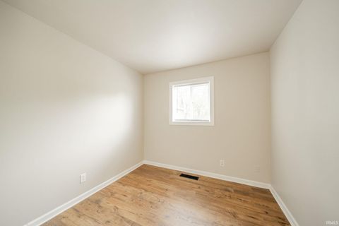 Tiny photo for 5906 Monona Drive, Kokomo, IN 46902 (MLS # 202615016)