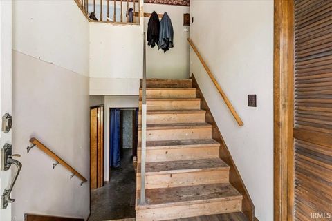 Tiny photo for 8613 N Buck Creek Pike, Mooreland, IN 47360 (MLS # 202618517)