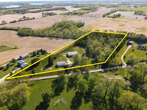 Tiny photo for 8613 N Buck Creek Pike, Mooreland, IN 47360 (MLS # 202618517)