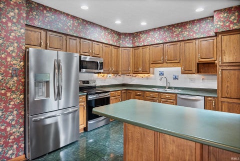 Tiny photo for 164 Coldbrook Court, Lafayette, IN 47909 (MLS # 202635351)