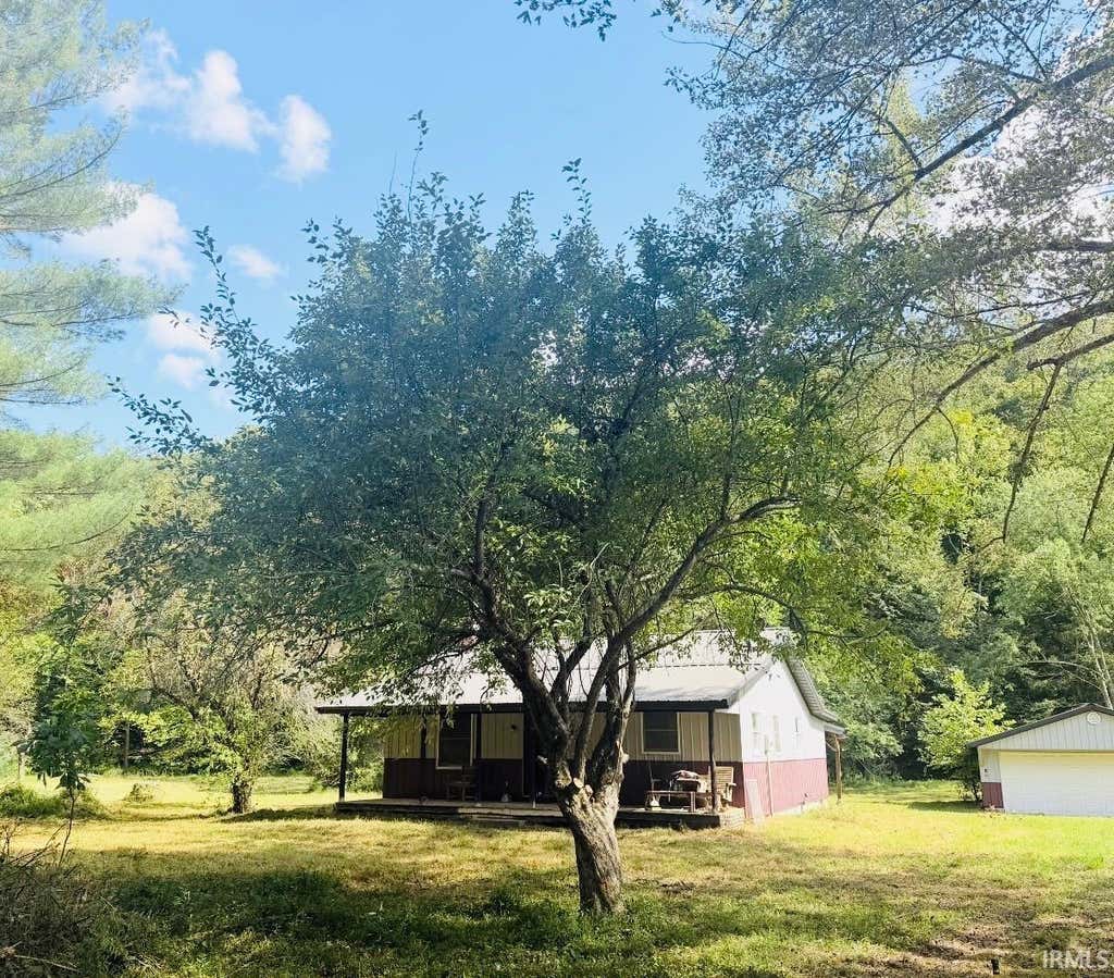 Photo of 4881 Crooked Creek Road, Nashville, IN 47488 (MLS # 202634538)