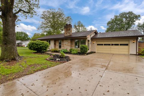 Tiny photo for 1001 Maplewood Drive, Kokomo, IN 46902 (MLS # 202616752)