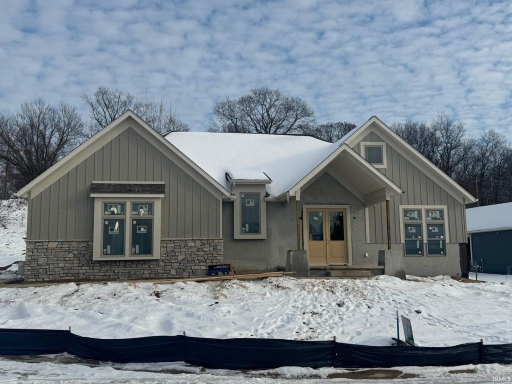 Photo of 18028 Erin Court, South Bend, IN 46637 (MLS # 202549767)