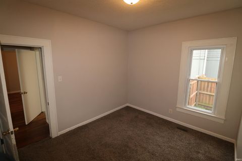 Tiny photo for 354 N Oneil Street, Frankfort, IN 46041 (MLS # 202618557)