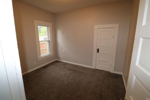 Tiny photo for 354 N Oneil Street, Frankfort, IN 46041 (MLS # 202618557)