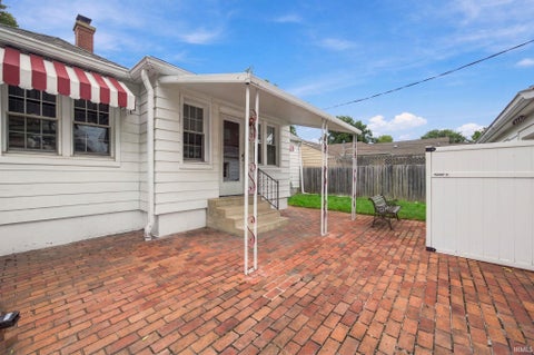 Tiny photo for 339 S 30th Street, Lafayette, IN 47904 (MLS # 202639775)