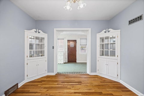 Tiny photo for 339 S 30th Street, Lafayette, IN 47904 (MLS # 202639775)