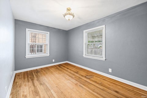 Tiny photo for 339 S 30th Street, Lafayette, IN 47904 (MLS # 202639775)