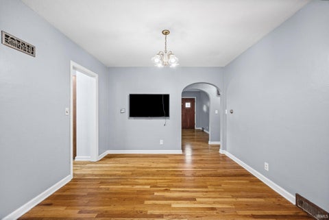 Tiny photo for 339 S 30th Street, Lafayette, IN 47904 (MLS # 202639775)